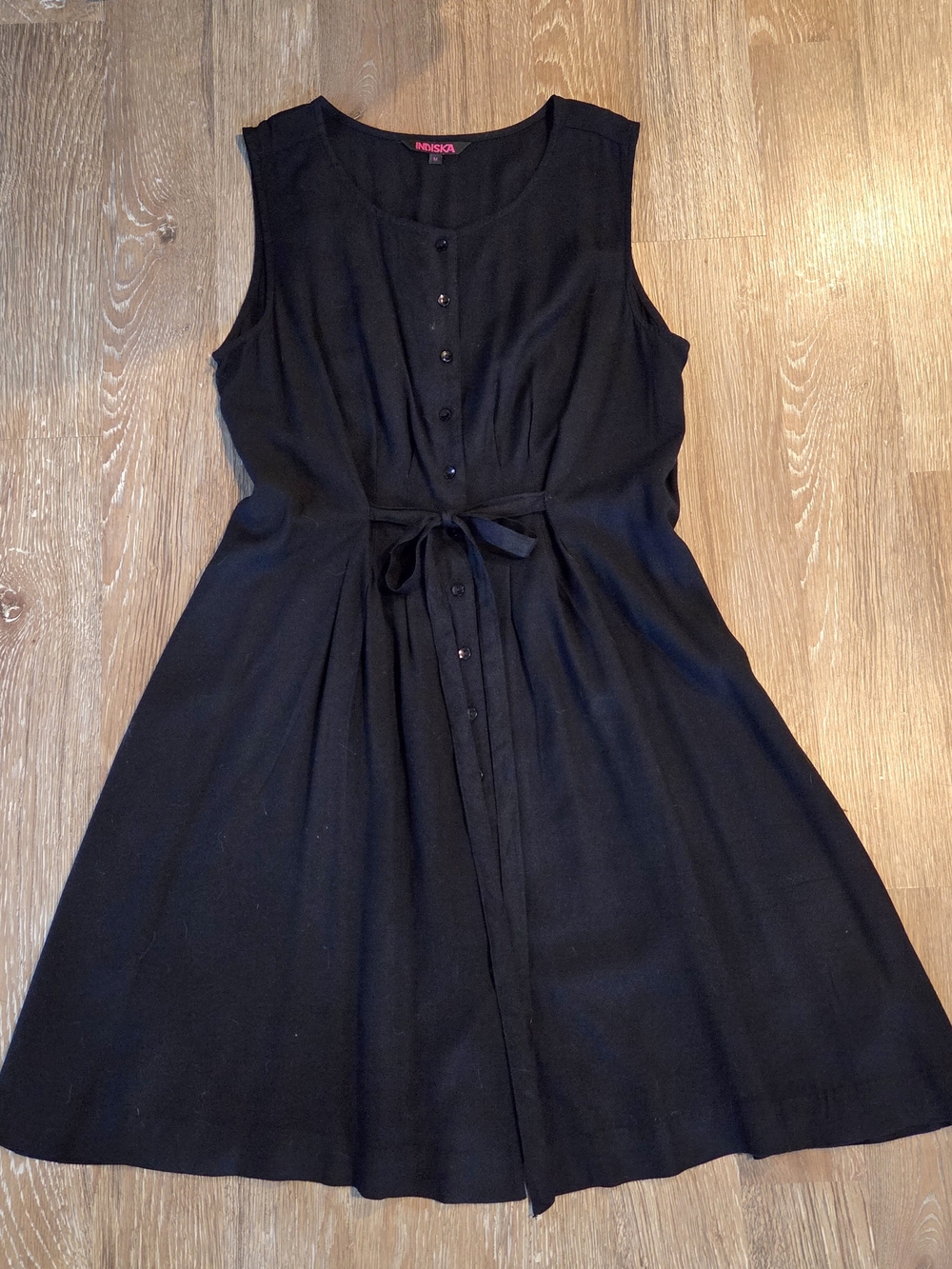 Indiska Black Sleeveless Button-Front Tie-Waist Dress, Medium